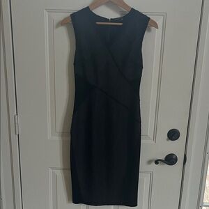 Elie Tahari Elegant Black Sleeveless Dress size 2